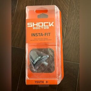 Shock Doctor Insta- Fit Mouthguard Youth 8